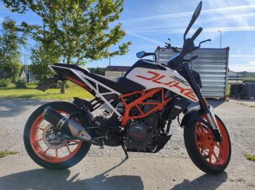 1780046147_ktm-duke-390-87motorent-wypozyczalnia-motocykli1.jpg