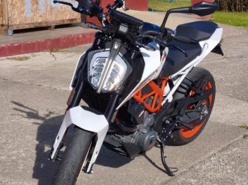 1780046167_ktm-duke-390-87motorent-wypozyczalnia-motocykli3.jpg